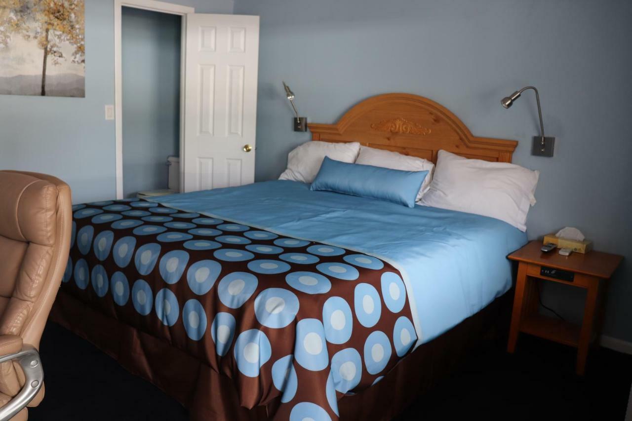 Cornwall Hitching Post Country Motel מראה חיצוני תמונה