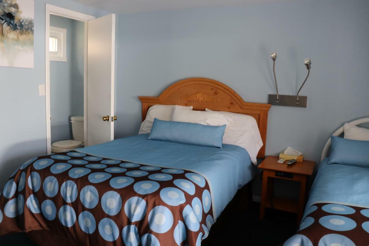 Cornwall Hitching Post Country Motel מראה חיצוני תמונה