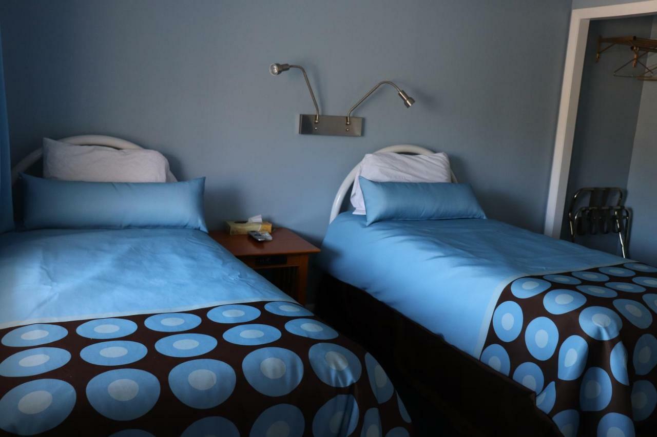 Cornwall Hitching Post Country Motel מראה חיצוני תמונה