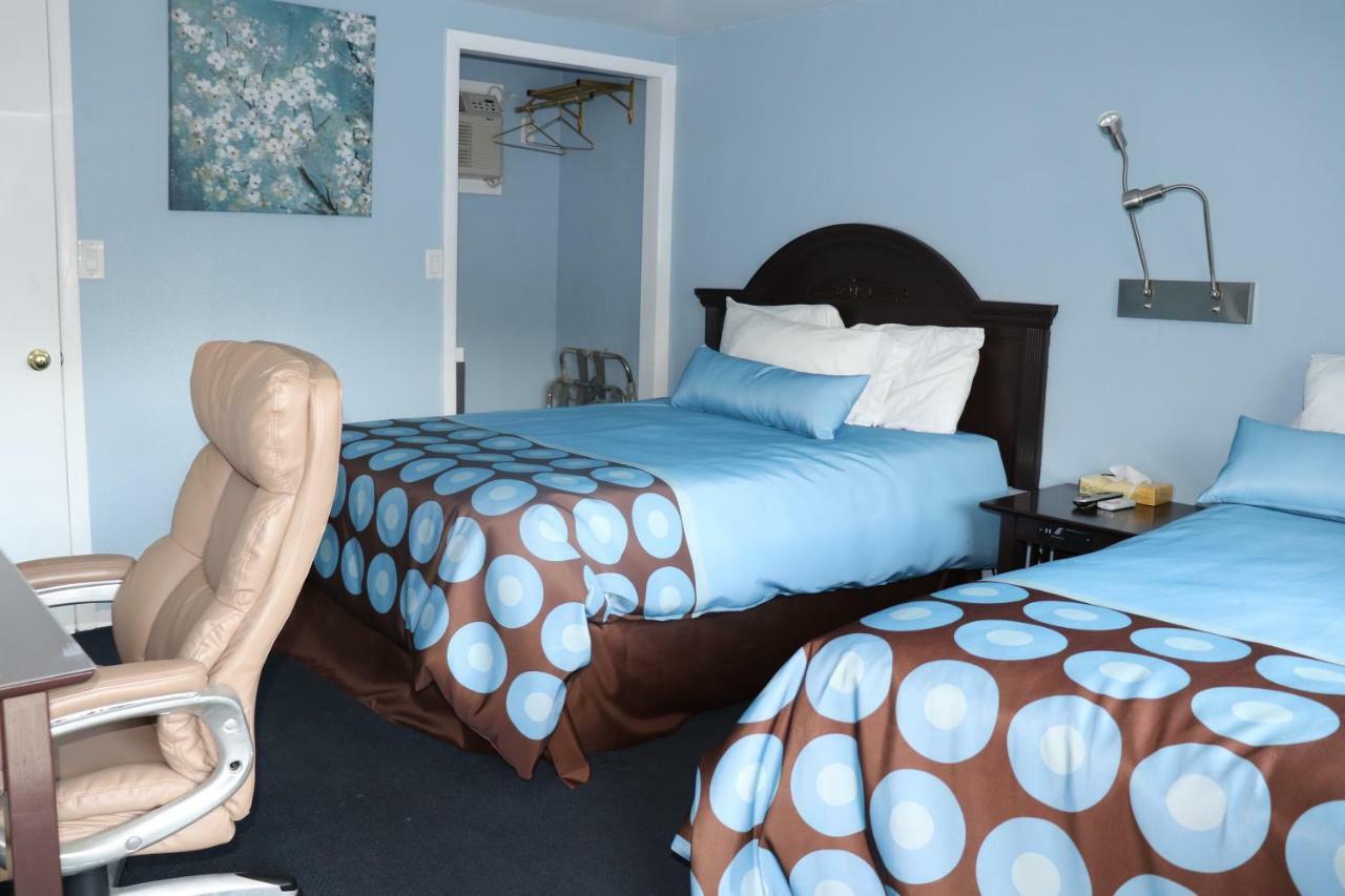 Cornwall Hitching Post Country Motel מראה חיצוני תמונה