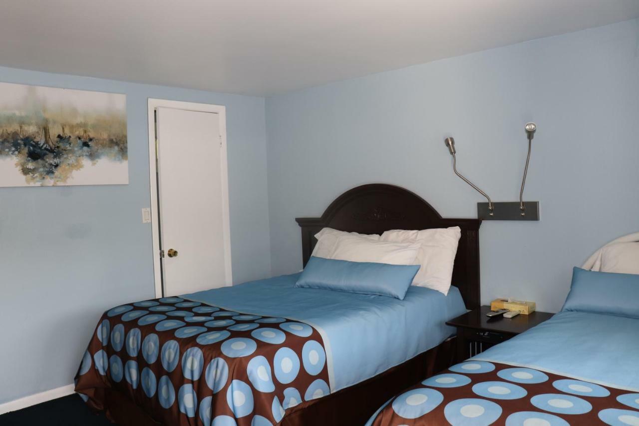 Cornwall Hitching Post Country Motel מראה חיצוני תמונה