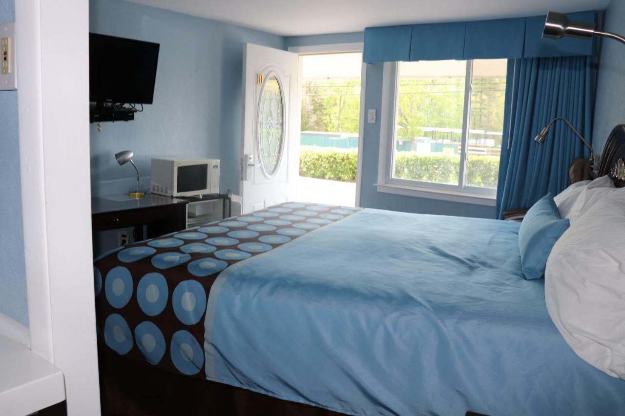 Cornwall Hitching Post Country Motel מראה חיצוני תמונה