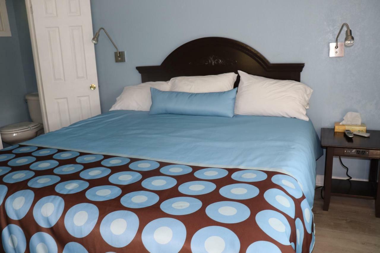 Cornwall Hitching Post Country Motel מראה חיצוני תמונה