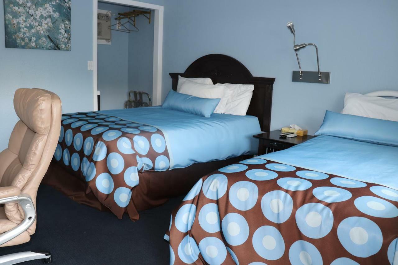 Cornwall Hitching Post Country Motel מראה חיצוני תמונה
